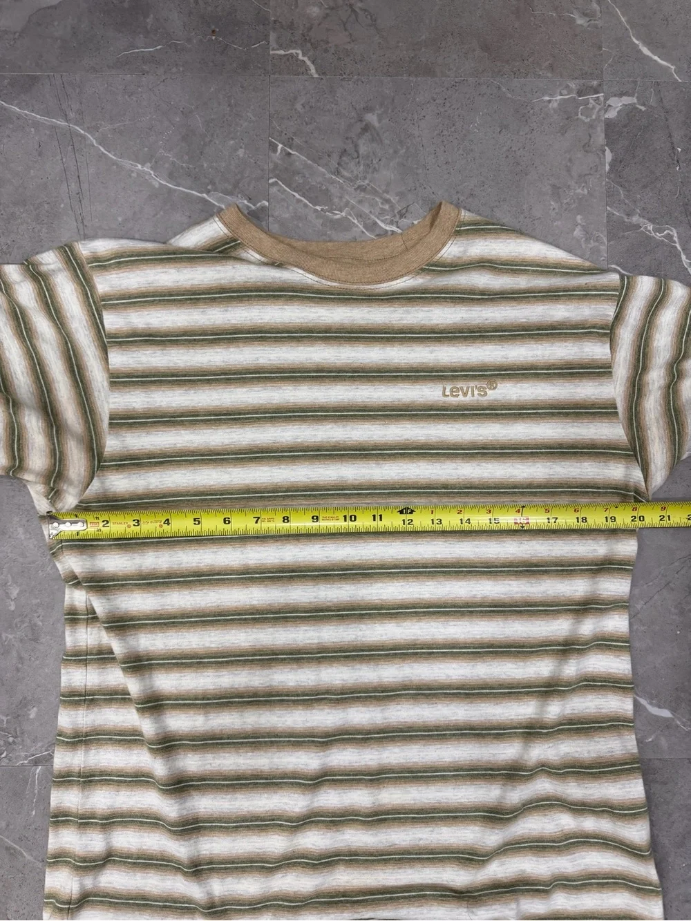 Levi's Men's Striped Pocket T-Shirt Size Small S White Gray Green Tan Tee